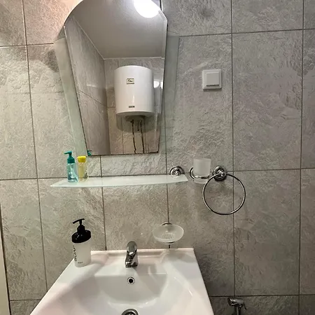 Apheartments Apartamento Saraievo