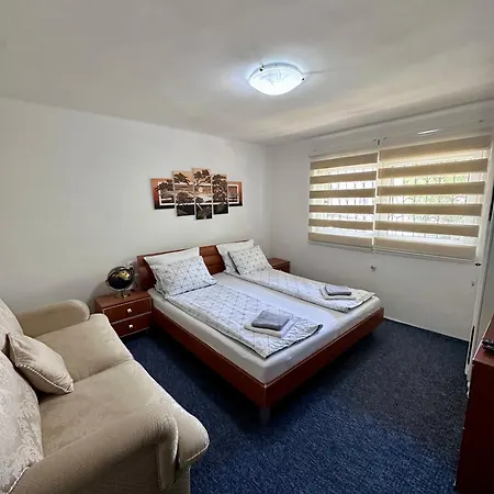 Apheartments Apartamento Saraievo